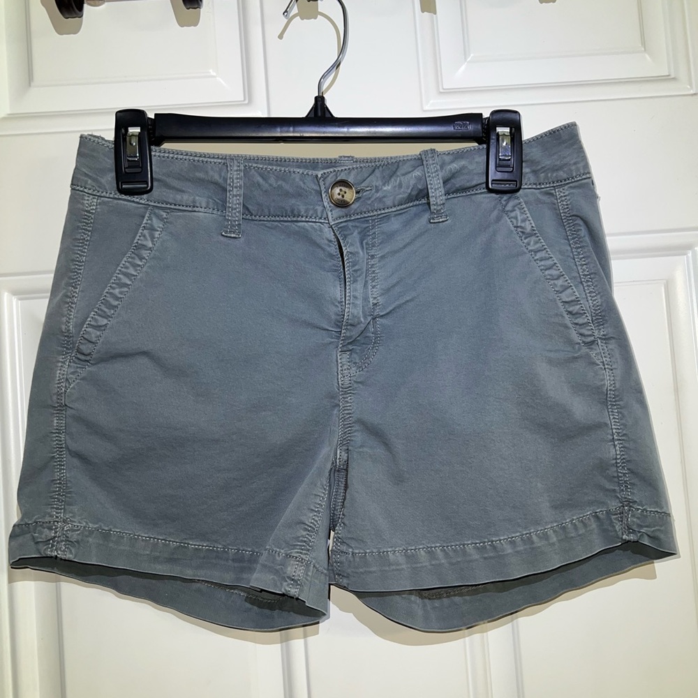 American Eagle Women’s shorts